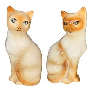 Vintage Pair Japan Siamese Cat‎ Kitten Porcelain Salt Pepper Shakers